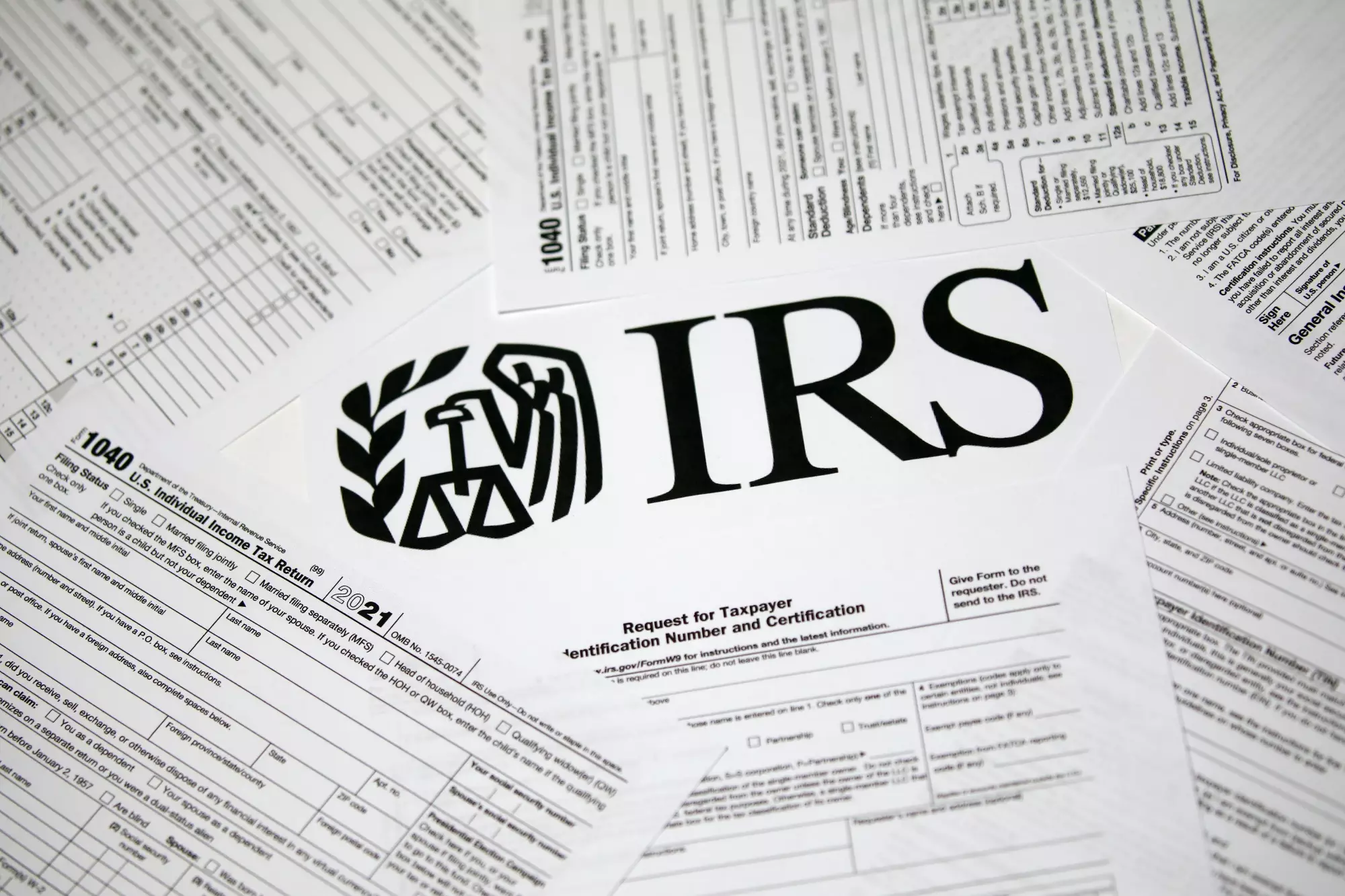 The IRS plans to get back taxes in millions of dollars owed by businesses. (Photo: Bloomberg.com)